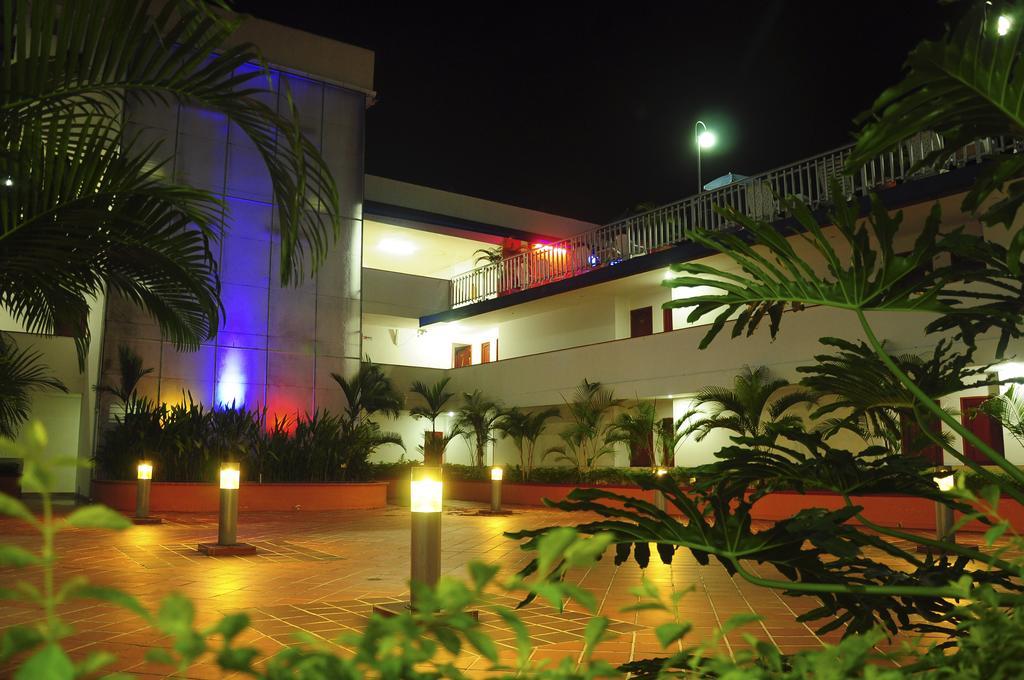 Hotel Hacaritama Colonial Villavicencio Eksteriør billede