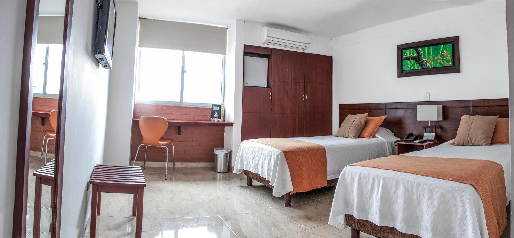 Hotel Hacaritama Colonial Villavicencio Eksteriør billede