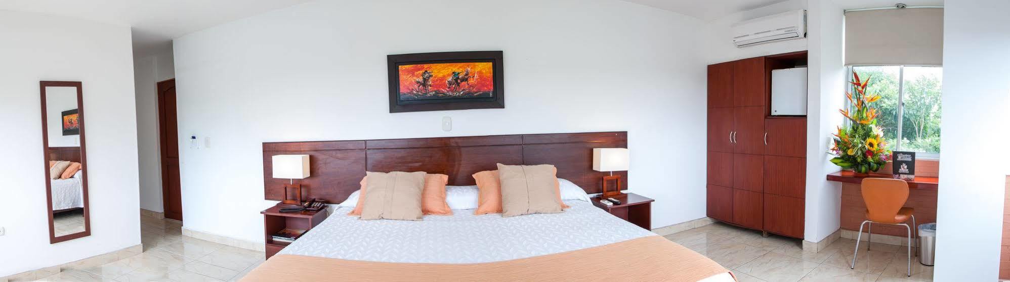 Hotel Hacaritama Colonial Villavicencio Eksteriør billede